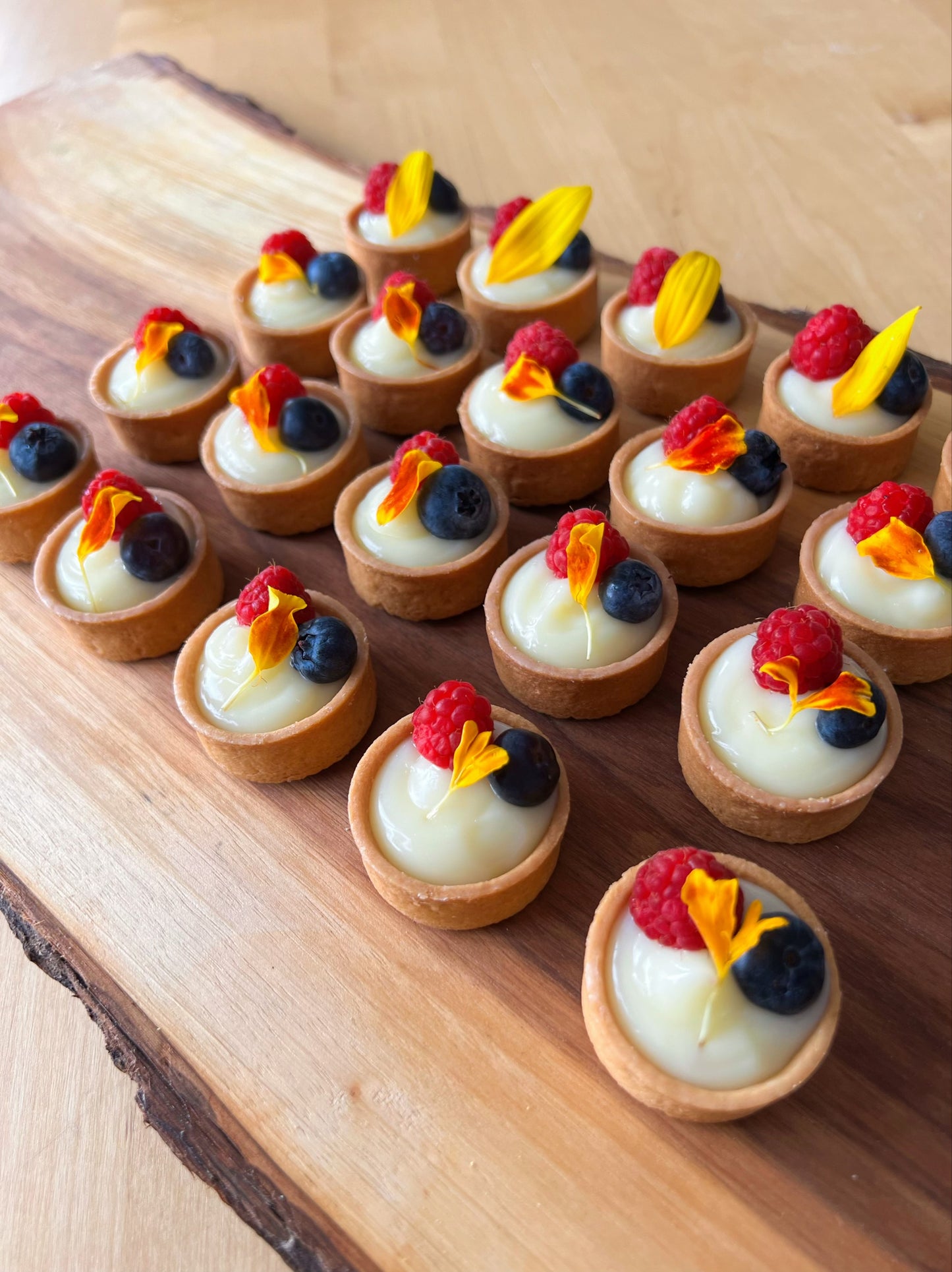 Fruit Tarts Mini