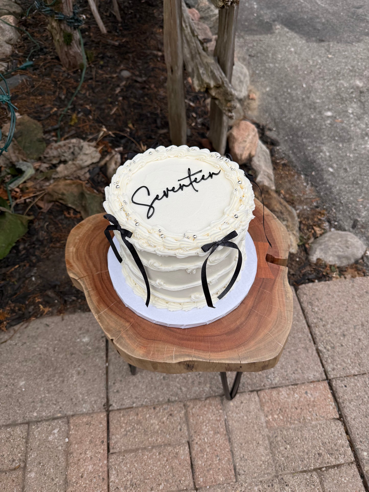 Custom Cakes