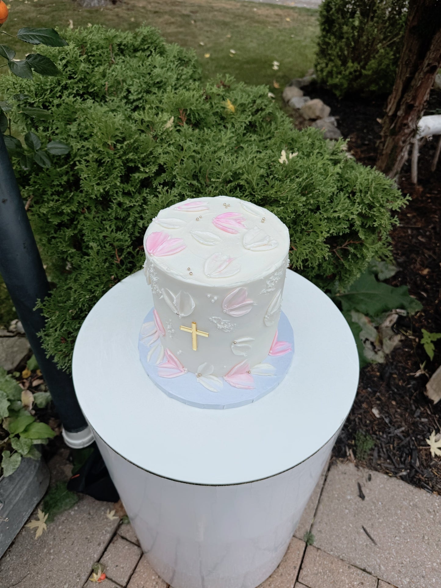 Custom Cakes
